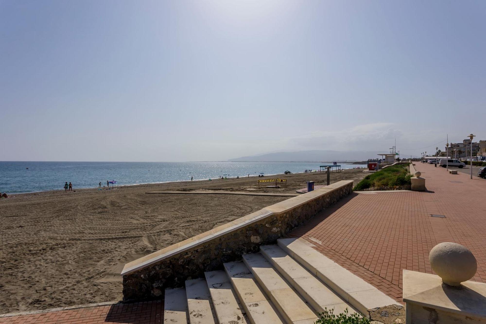 Bajo Primera Linea Playa, Retamar, Cabo De Gata, Wifi Retamar  Kültér fotó